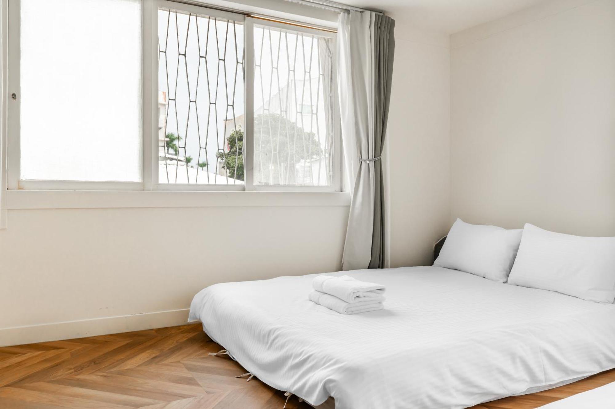 Hotel 32小巷弄 à Tainan Extérieur photo