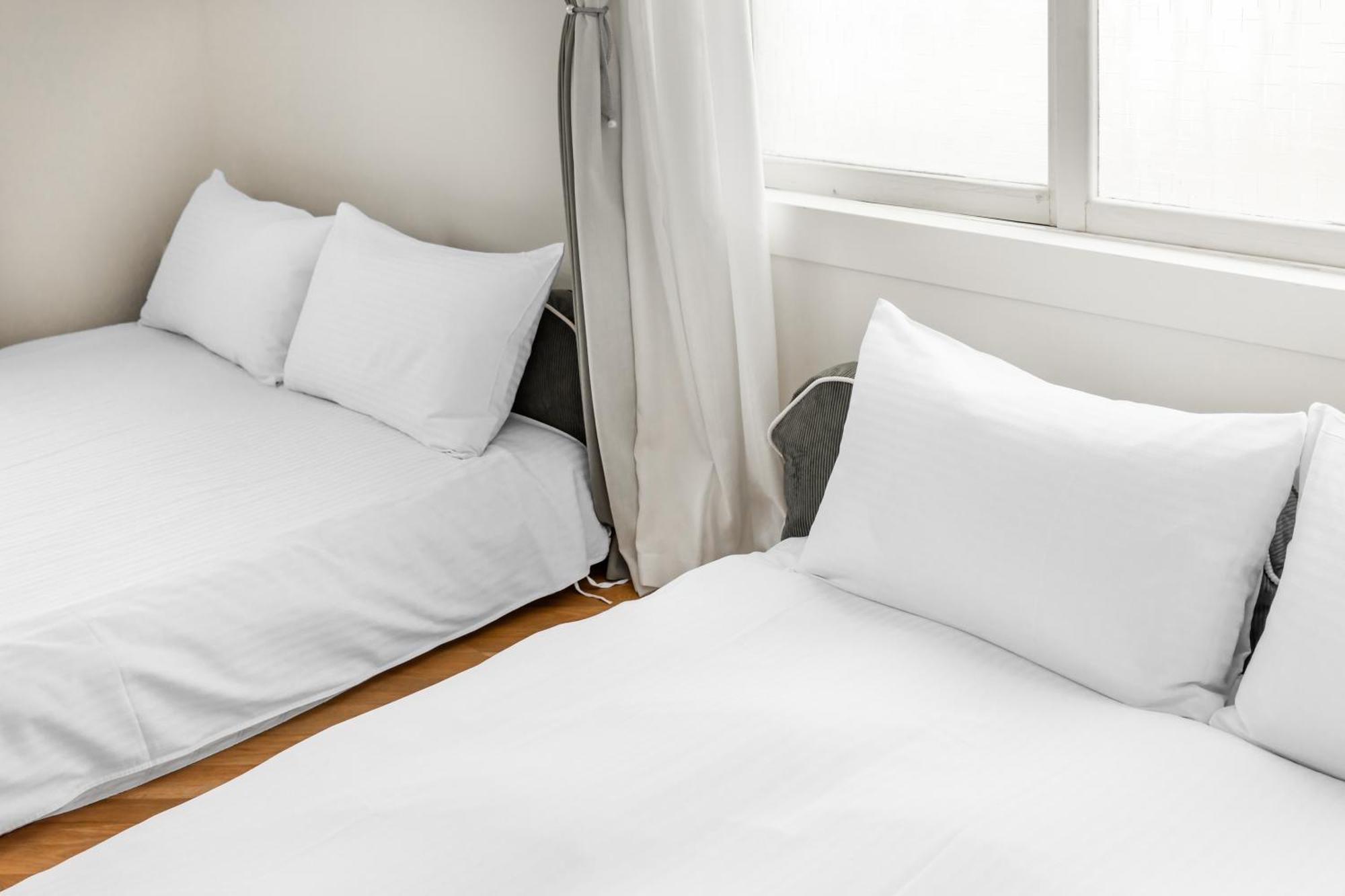 Hotel 32小巷弄 à Tainan Extérieur photo